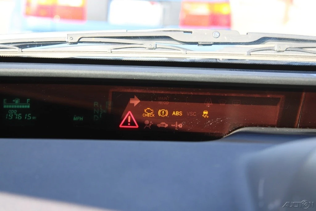 2005 Toyota Prius 2nd Gen - Image 14 of 21
