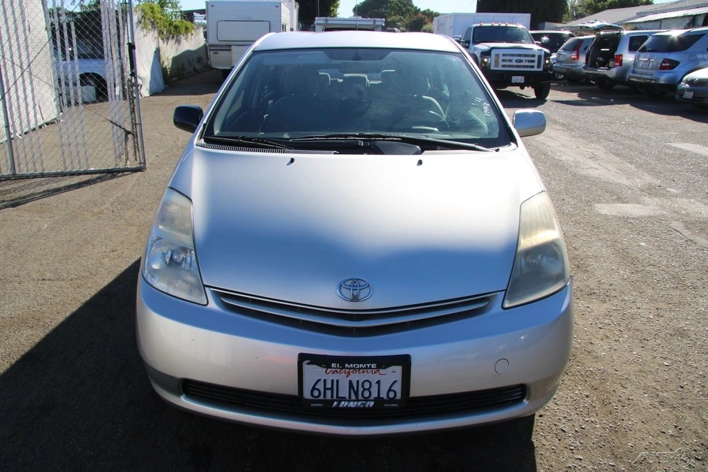 2005 Toyota Prius 2nd Gen - Image 11 of 21