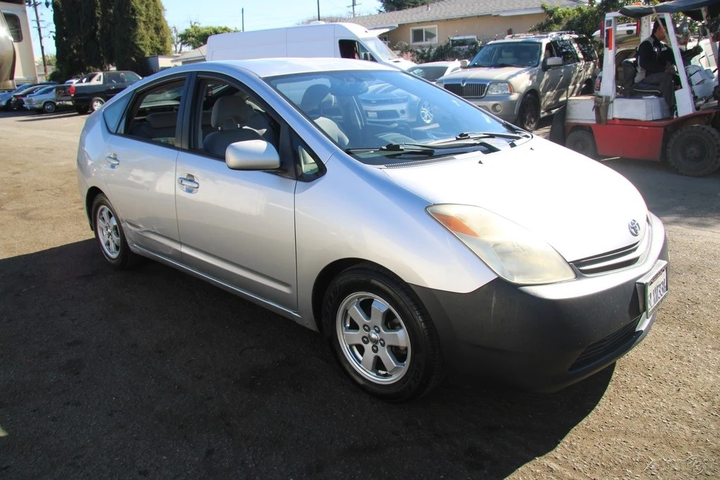 2005 Toyota Prius 2nd Gen - Image 7 of 21