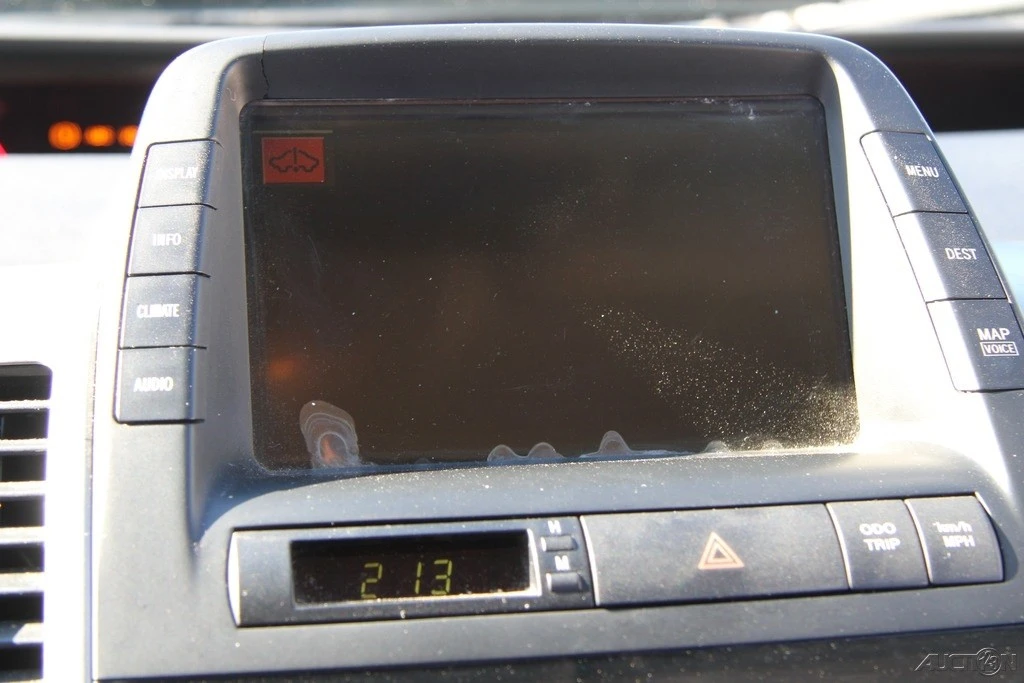 2005 Toyota Prius 2nd Gen - Image 17 of 21