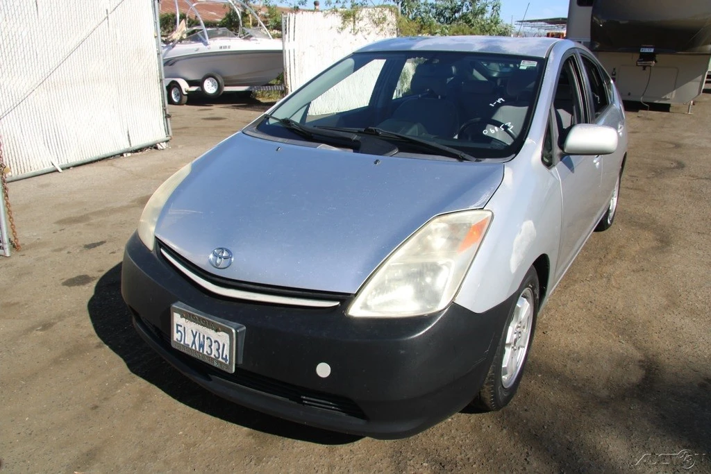 2005 Toyota Prius 2nd Gen - Image 2 of 21