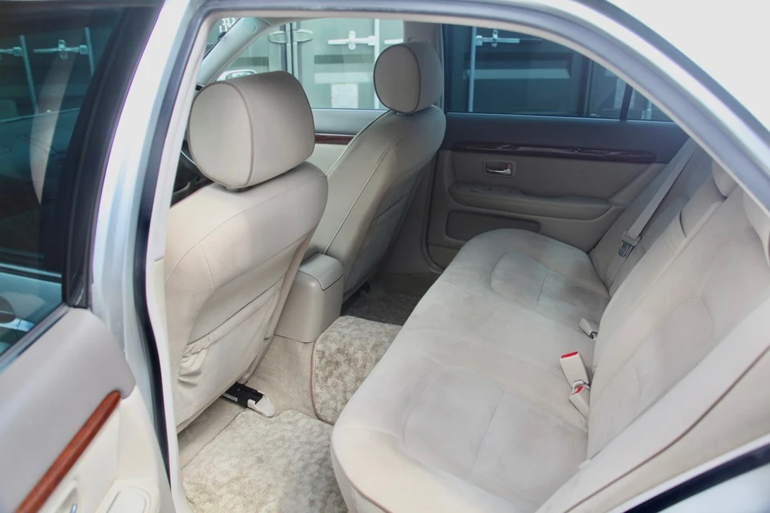 2005 Toyota Progres - Image 28 of 30