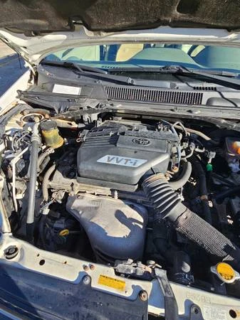 2005 Toyota RAV4 2nd Gen - Image 12 of 16