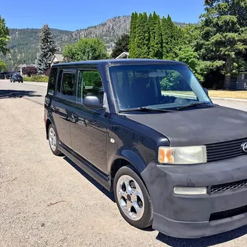 2005 Scion xB