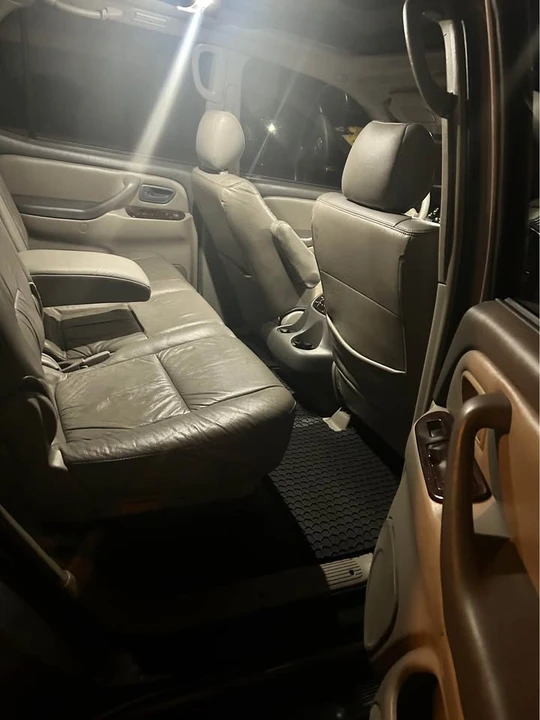 2005 Toyota Sequoia 1st Gen - Image 6 of 13