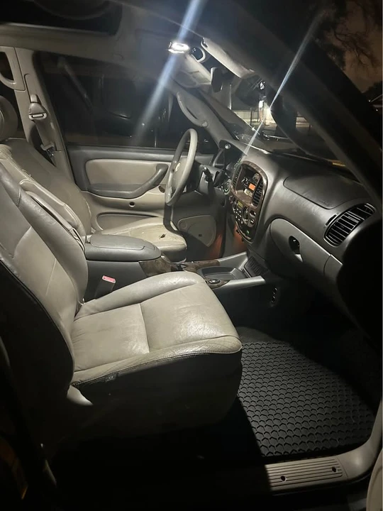 2005 Toyota Sequoia 1st Gen - Image 5 of 13