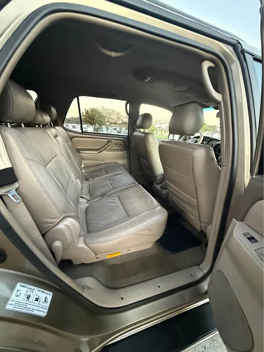2005 Toyota Sequoia 1st Gen - Image 8 of 8