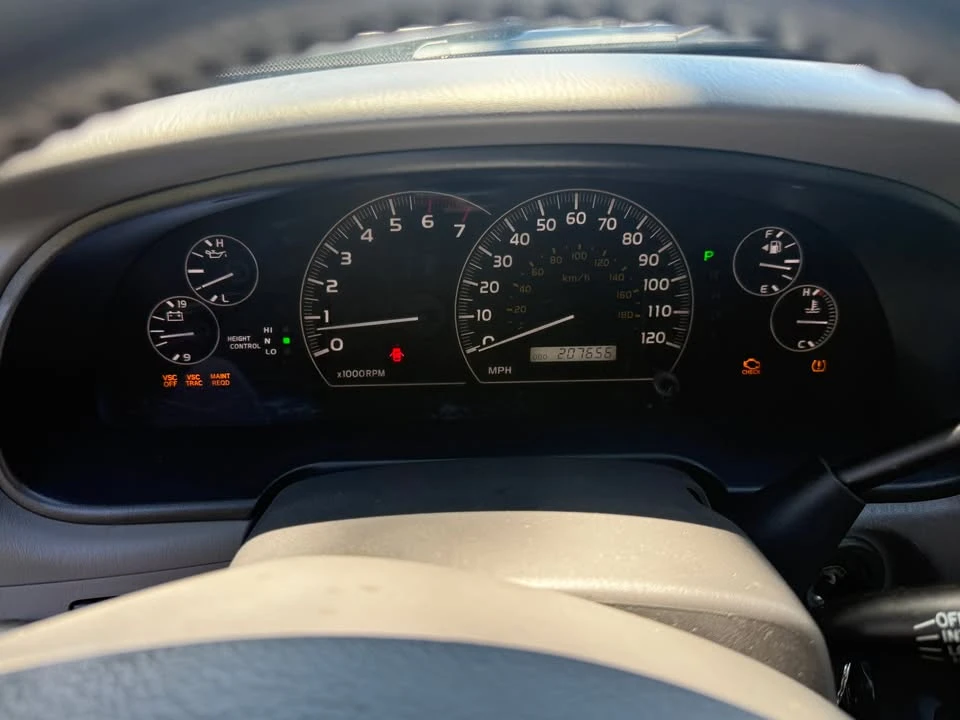 2005 Toyota Sequoia 1st Gen - Image 14 of 20
