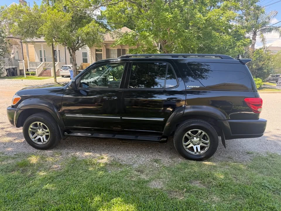 2005 Toyota Sequoia 1st Gen - Image 4 of 20