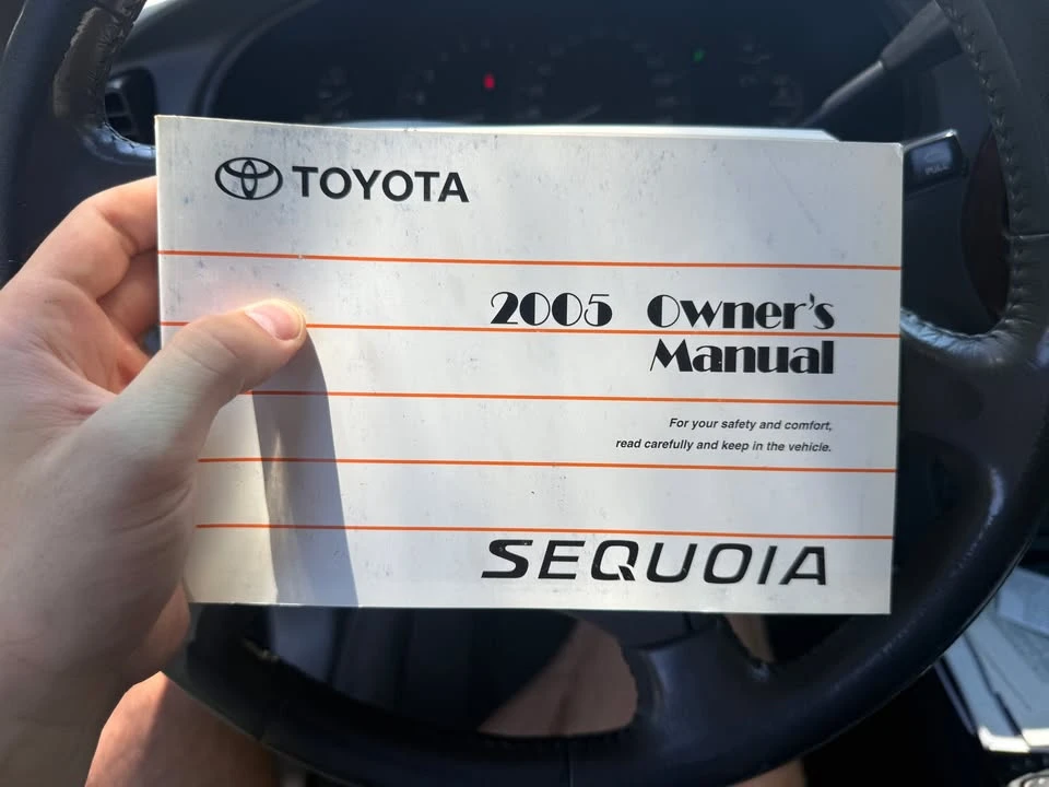 2005 Toyota Sequoia 1st Gen - Image 17 of 20