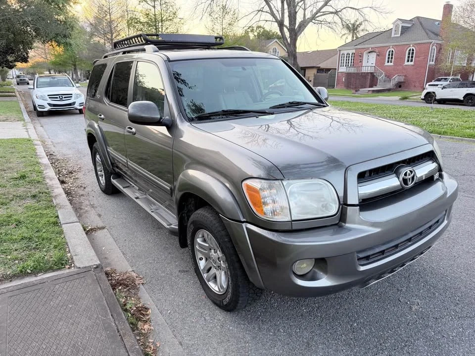 2005 Toyota Sequoia 1st Gen - Image 8 of 10