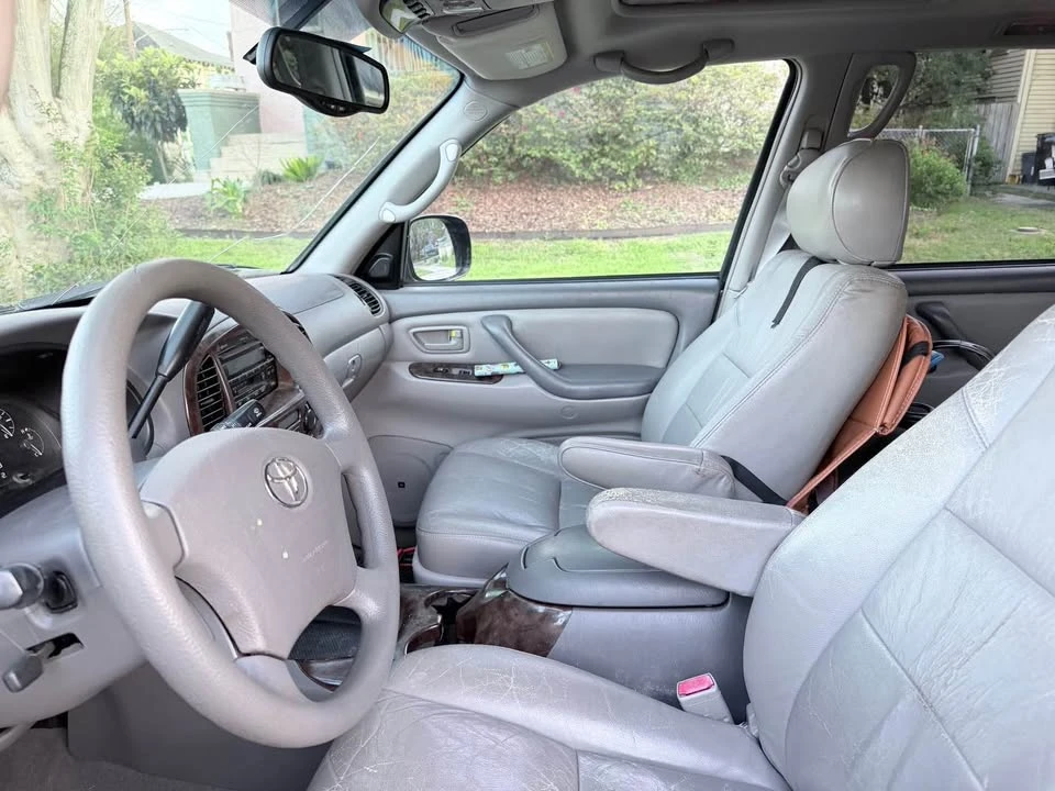 2005 Toyota Sequoia 1st Gen - Image 3 of 10
