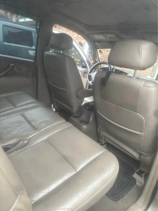 2005 Toyota Sequoia 1st Gen - Image 9 of 9