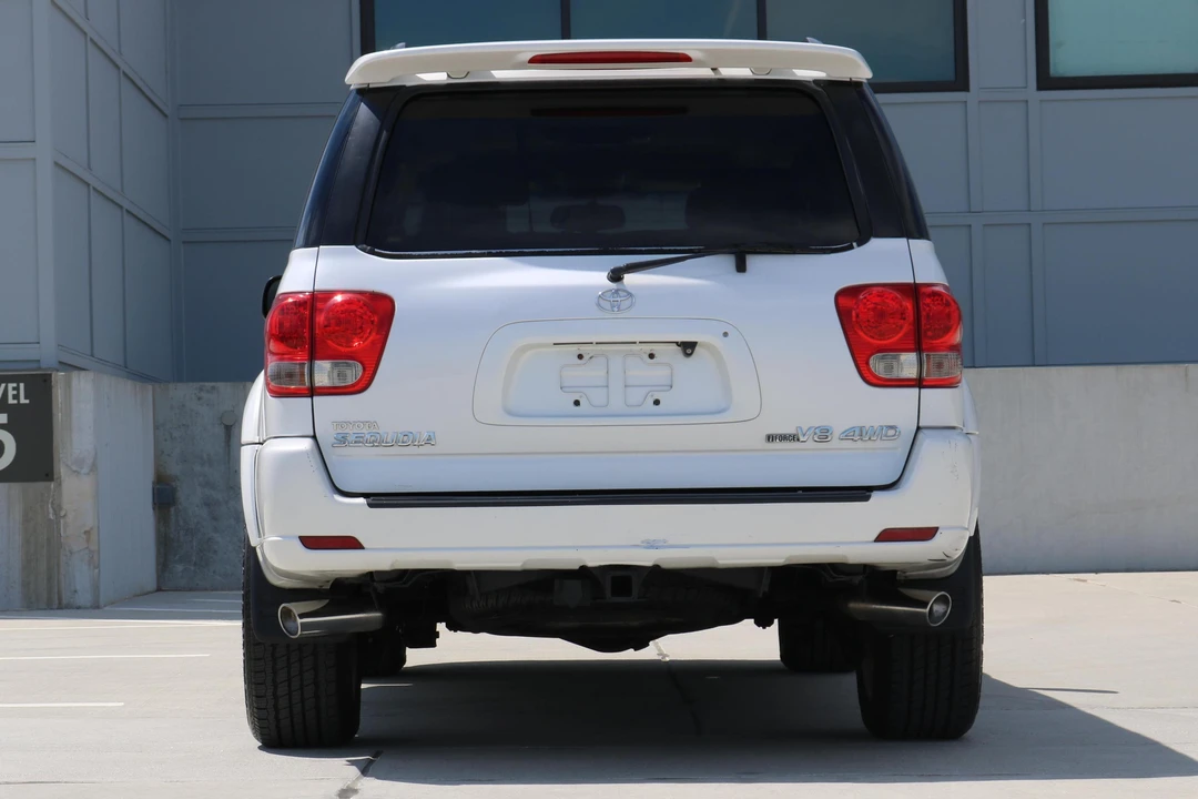 2005 Toyota Sequoia 1st Gen - Image 5 of 21