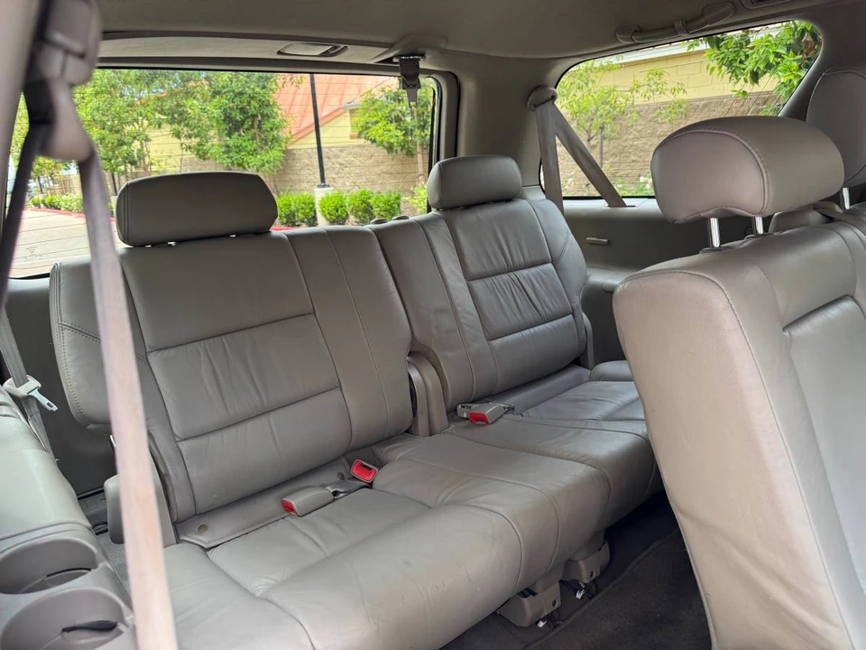 2005 Toyota Sequoia 1st Gen - Image 18 of 22
