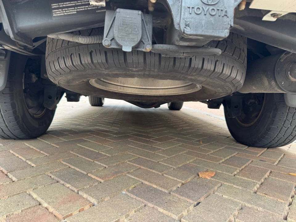 2005 Toyota Sequoia 1st Gen - Image 20 of 22