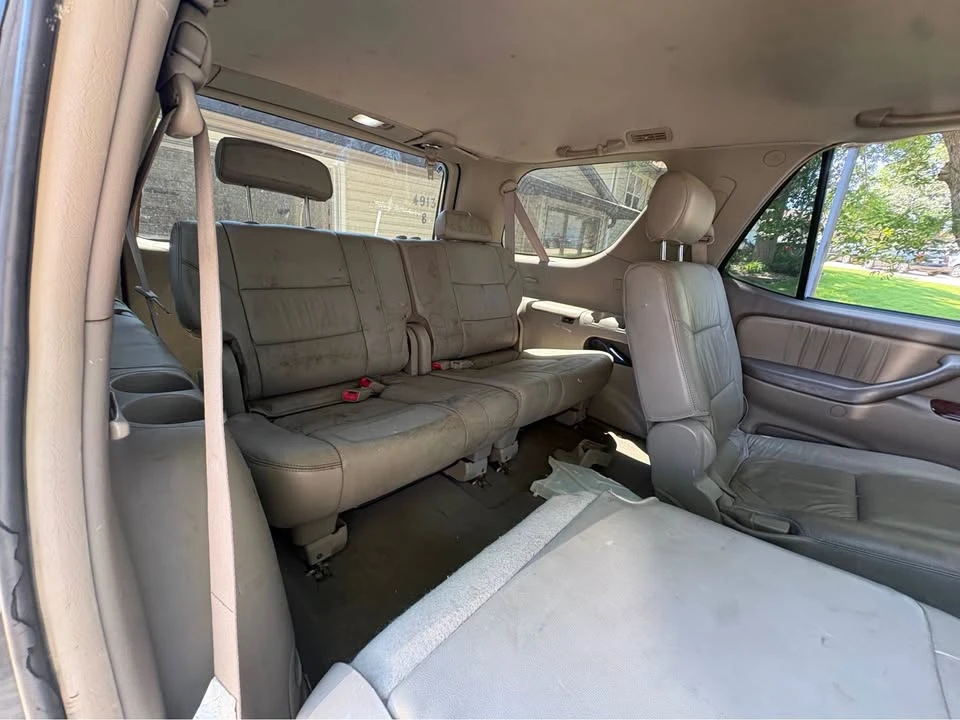 2005 Toyota Sequoia 1st Gen - Image 8 of 11
