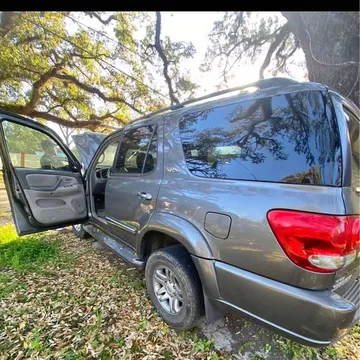 2005 Toyota Sequoia Limited Sport Utility 4D