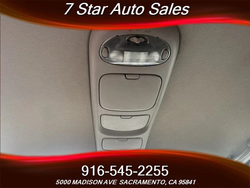 2005 Toyota Sequoia 1st Gen - Image 11 of 17