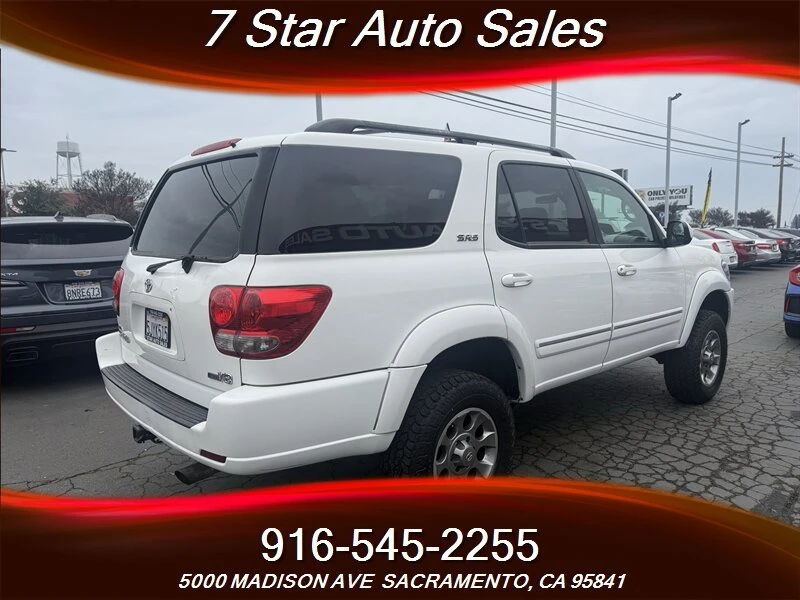 2005 Toyota Sequoia 1st Gen - Image 5 of 17