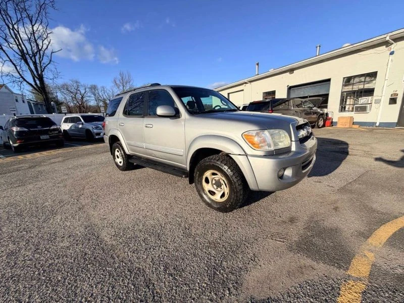2005 Toyota Sequoia 1st Gen - Image 6 of 12
