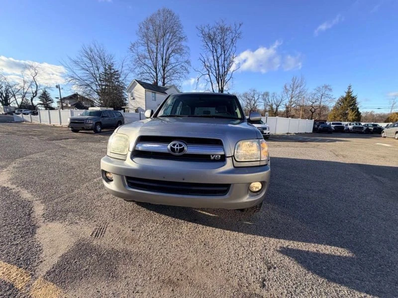 2005 Toyota Sequoia 1st Gen - Image 3 of 12