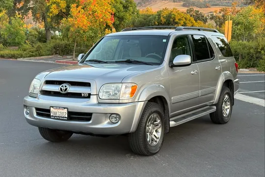 2005 Toyota Sequoia SR5