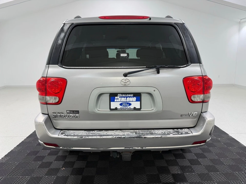2005 Toyota Sequoia 1st Gen - Image 6 of 21