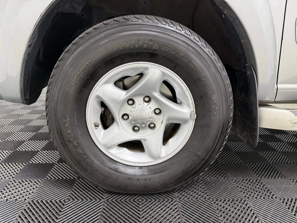 2005 Toyota Sequoia 1st Gen - Image 12 of 21