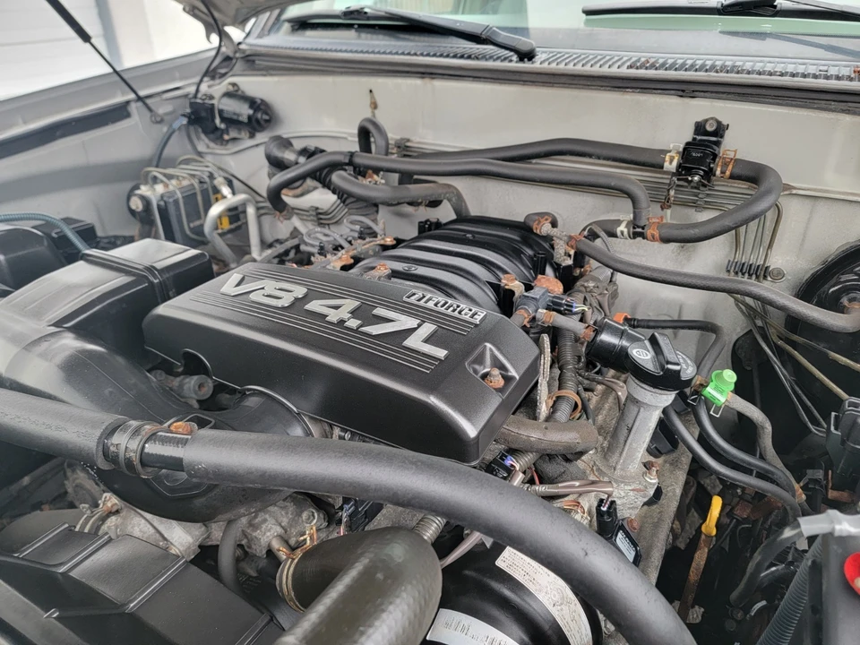 2005 Toyota Sequoia 1st Gen - Image 13 of 17