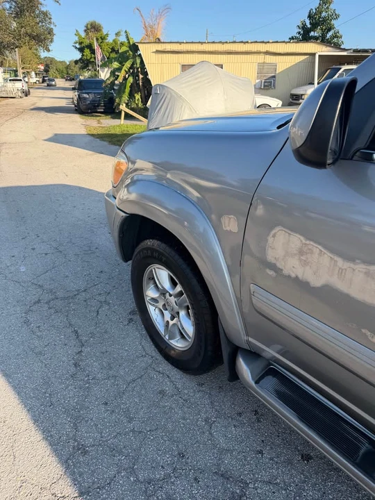2005 Toyota Sequoia 1st Gen - Image 9 of 17