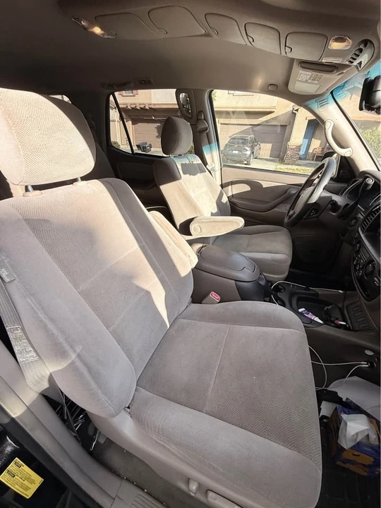 2005 Toyota Sequoia 1st Gen - Image 12 of 16