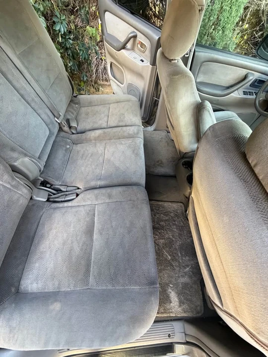 2005 Toyota Sequoia 1st Gen - Image 16 of 20