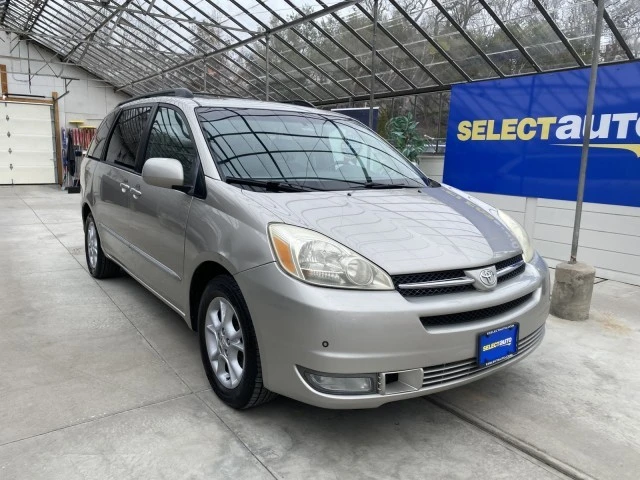 2005 Toyota Sienna 2nd Gen - Image 3 of 21