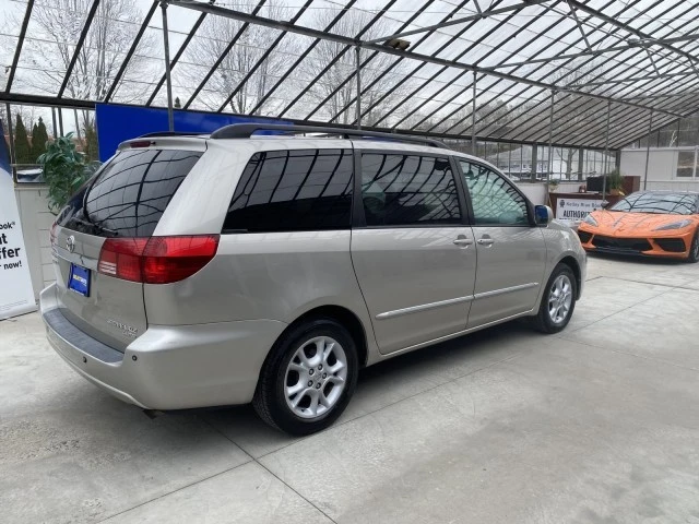2005 Toyota Sienna 2nd Gen - Image 7 of 21