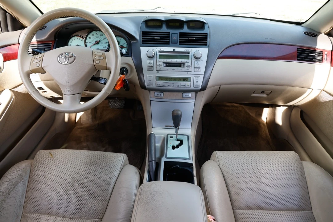 2005 Toyota Solara 2nd Gen - Image 2 of 12