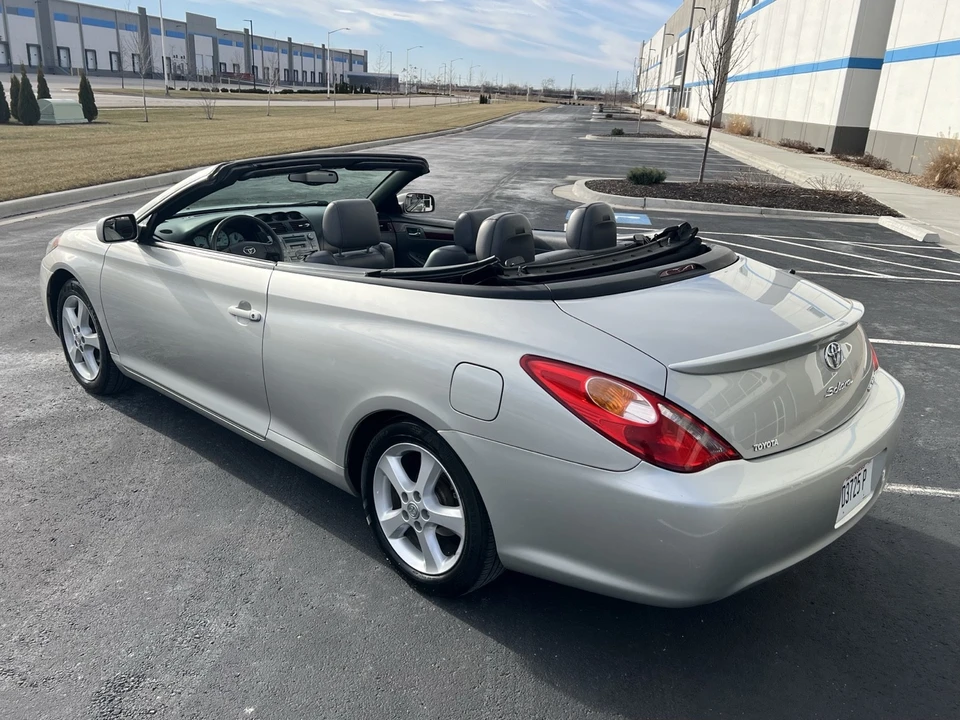 2005 Toyota Solara 2nd Gen - Image 5 of 21