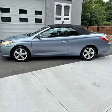 2005 Toyota Solara SLE Convertible 2D
