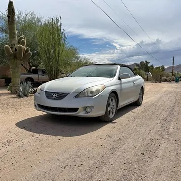 2005 Toyota Solara SLE Convertible 2D