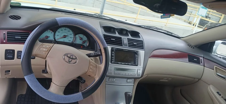 2005 Toyota Solara 2nd Gen - Image 2 of 5