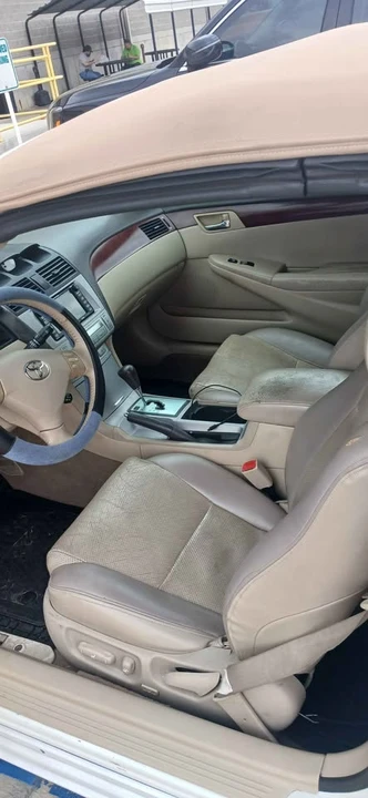 2005 Toyota Solara 2nd Gen - Image 3 of 5