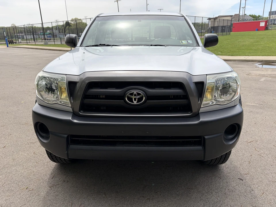 2005 Toyota Tacoma 2nd Gen - Image 3 of 31