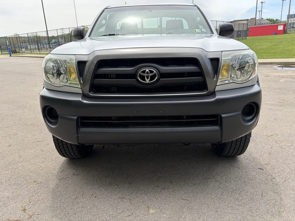 2005 Toyota Tacoma 2nd Gen - Image 4 of 31