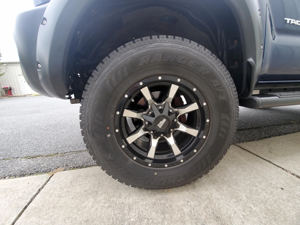 2005 Toyota Tacoma 2nd Gen - Image 19 of 31