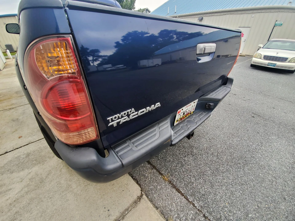 2005 Toyota Tacoma 2nd Gen - Image 16 of 31