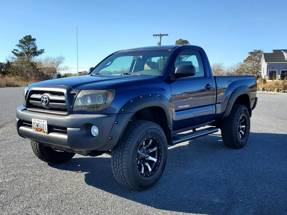 2005 Toyota Tacoma 2nd Gen - Image 6 of 31