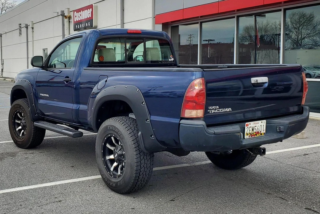 2005 Toyota Tacoma 2nd Gen - Image 4 of 31