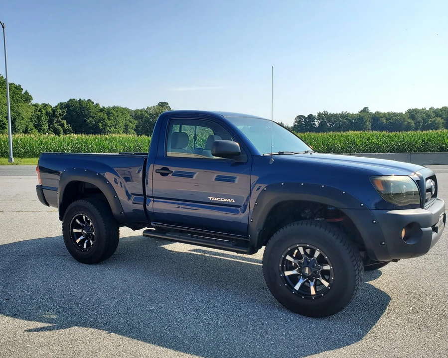 2005 Toyota Tacoma 2nd Gen - Image 9 of 31