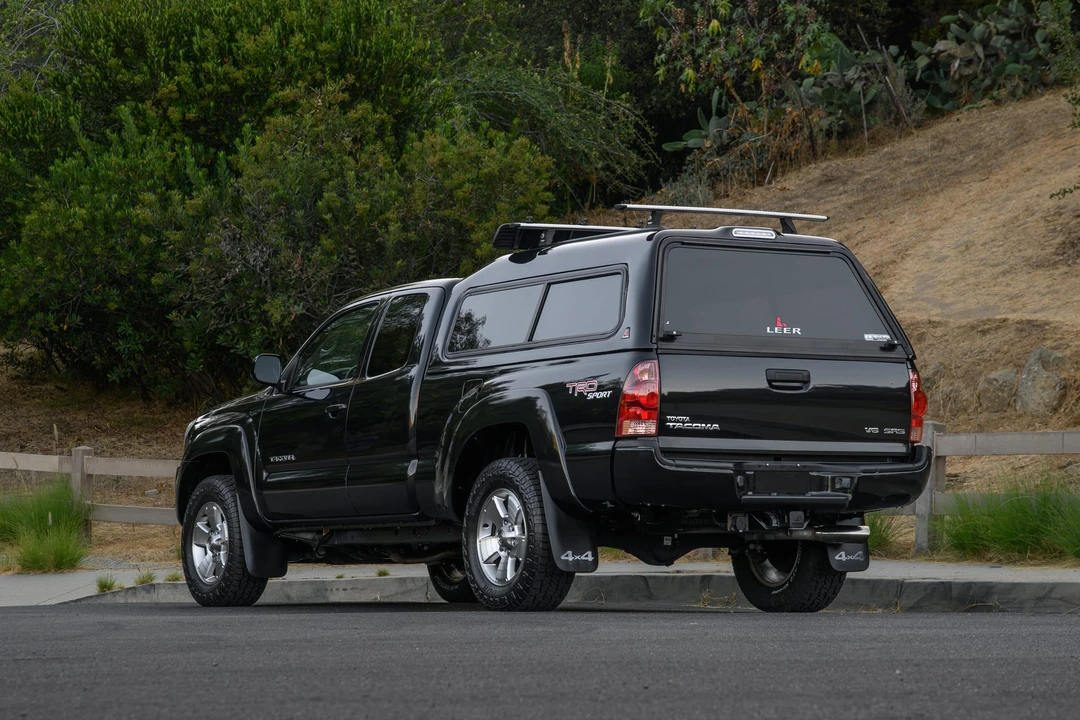 2005 Toyota Tacoma 2nd Gen - Image 25 of 31