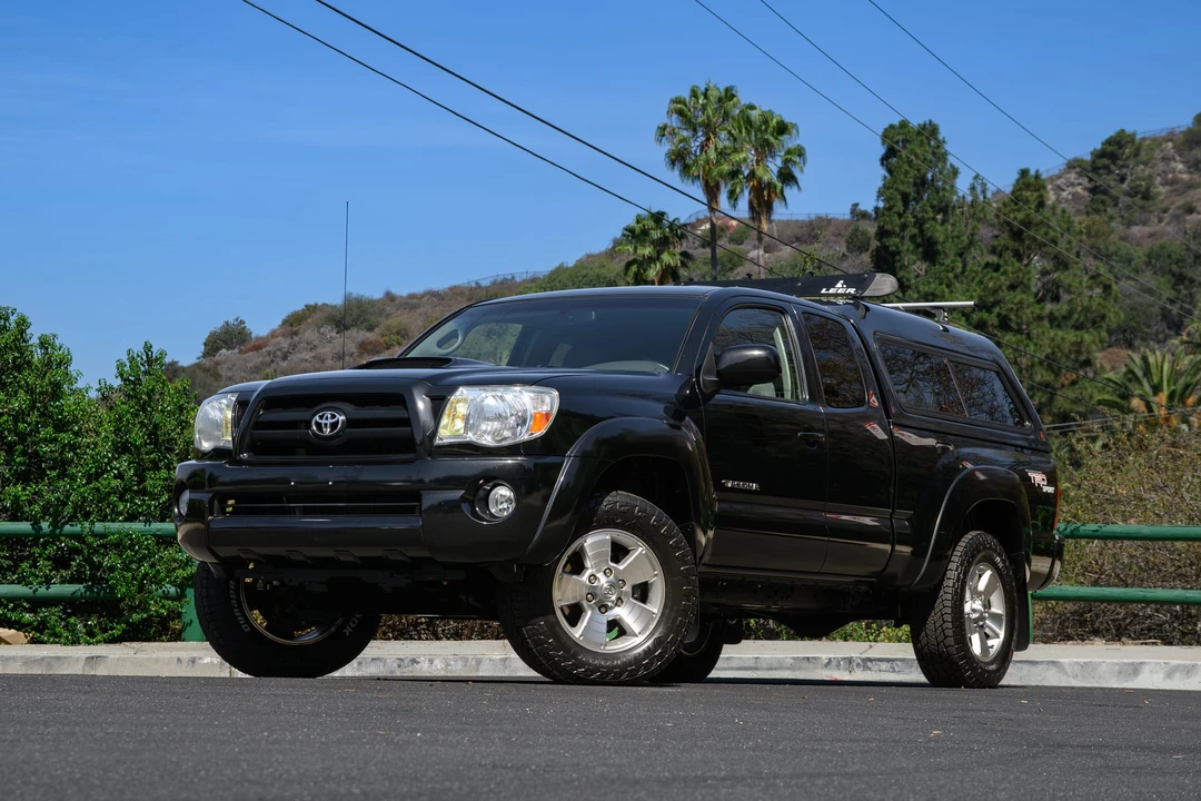 2005 Toyota Tacoma 2nd Gen - Image 5 of 31